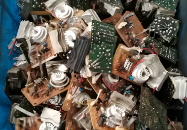 彩色電視機印刷電路板（尾板）